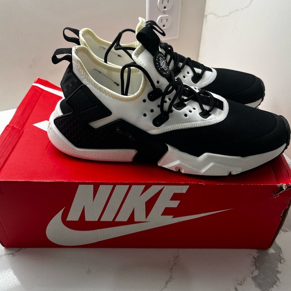 Rare NEW Nike Air Huarache Drift AH7334-002 Black Men 8.5 Women 10.5 - Picture 3 of 8